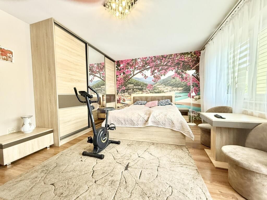 dom wolnostojący, 8 pokoi Kielce Barwinek. Zdjęcie 5