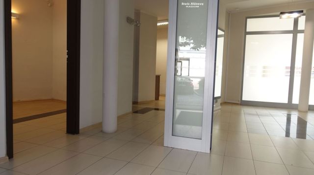 Lokal Radom Śródmieście, ul. Stanisława Moniuszki. Zdjęcie 4