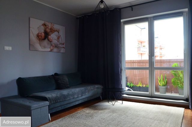 Mieszkanie 3-pokojowe Ząbki, ul. ks. Ignacego Skorupki. Zdjęcie 1