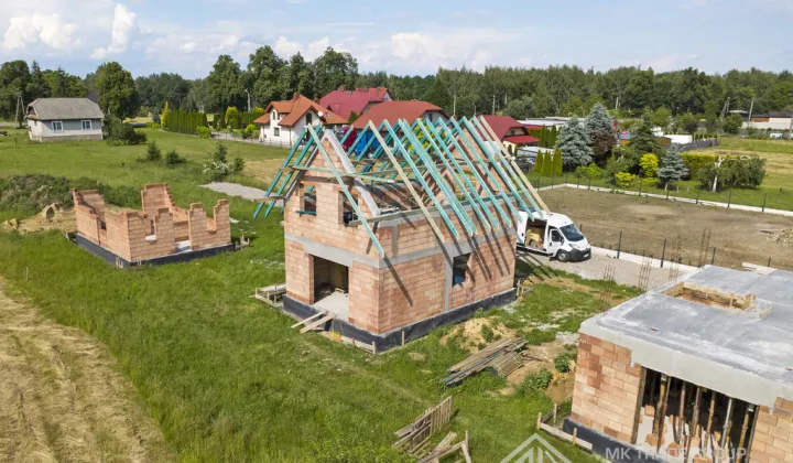dom wolnostojący, 4 pokoje Kłaj