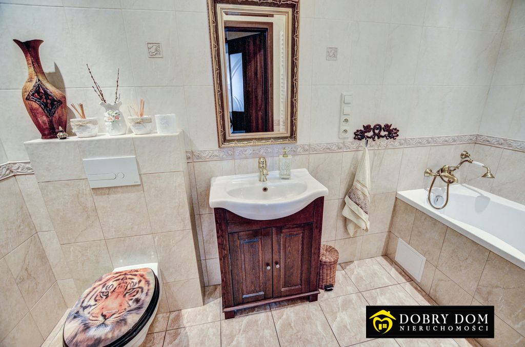 dom wolnostojący, 5 pokoi Brończany. Zdjęcie 6