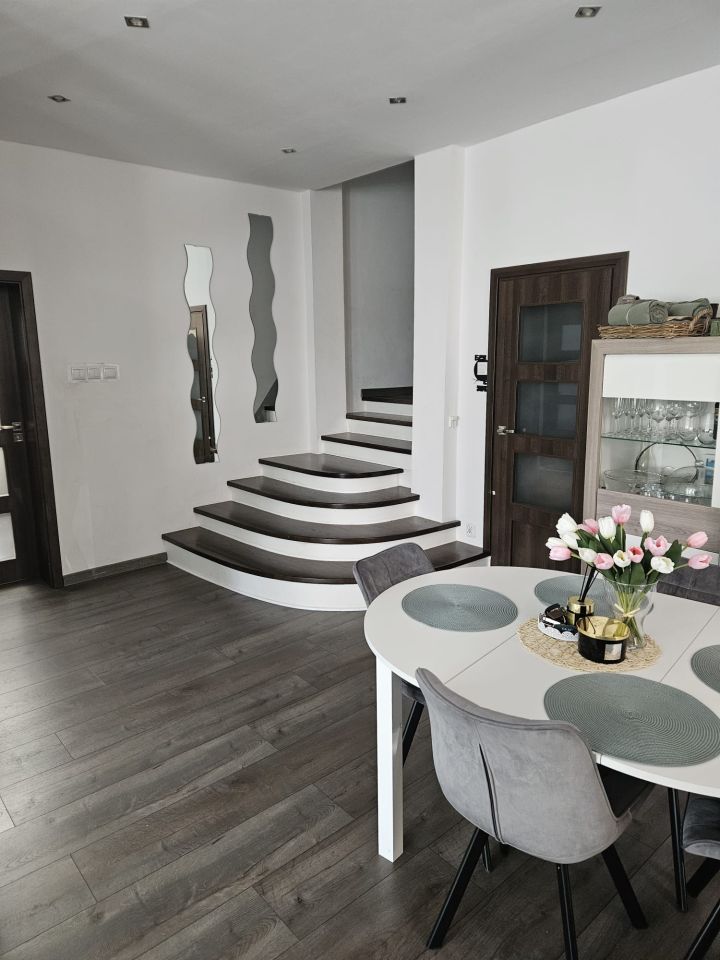 Mieszkanie 3-pokojowe Kołobrzeg Podczele, ul. Grodzieńska. Zdjęcie 2