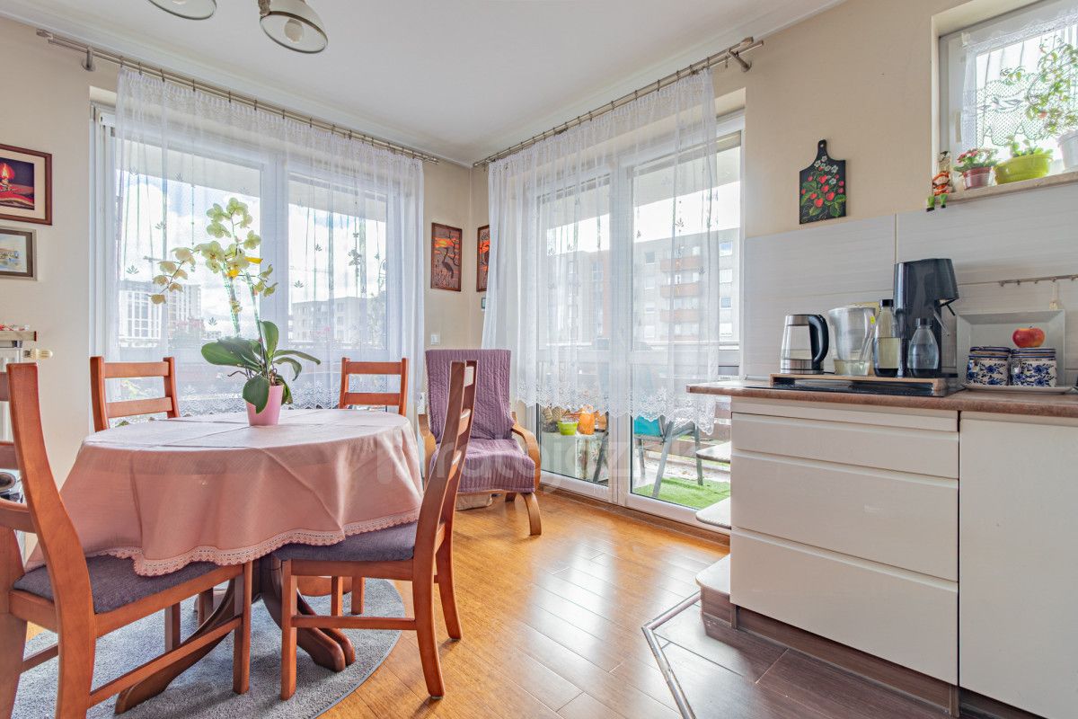 Mieszkanie 2-pokojowe Reda Centrum, ul. Obwodowa. Zdjęcie 3