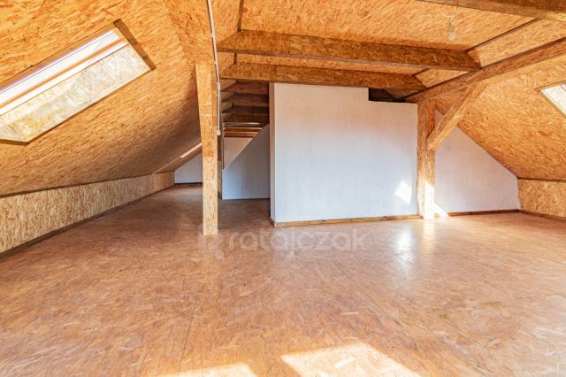 dom wolnostojący, 5 pokoi Kłodawa. Zdjęcie 24