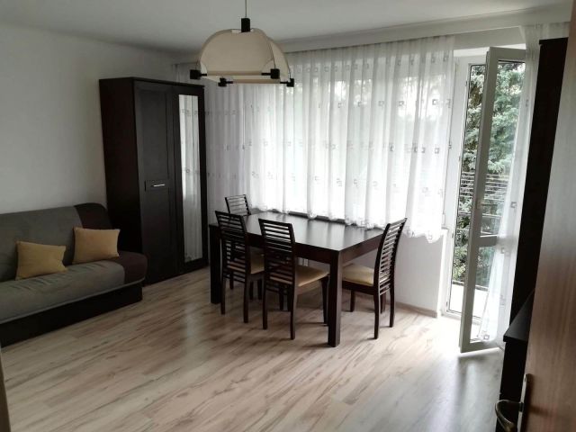 Mieszkanie 3-pokojowe Kielce Bocianek, ul. Konstantego Ildefonsa Gałczyńskiego. Zdjęcie 1