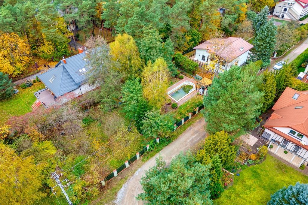 dom wolnostojący, 7 pokoi Hornówek, ul. Wesoła. Zdjęcie 5