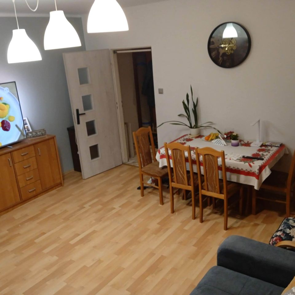 Mieszkanie 4-pokojowe Łódź Bałuty, ul. Świtezianki. Zdjęcie 2