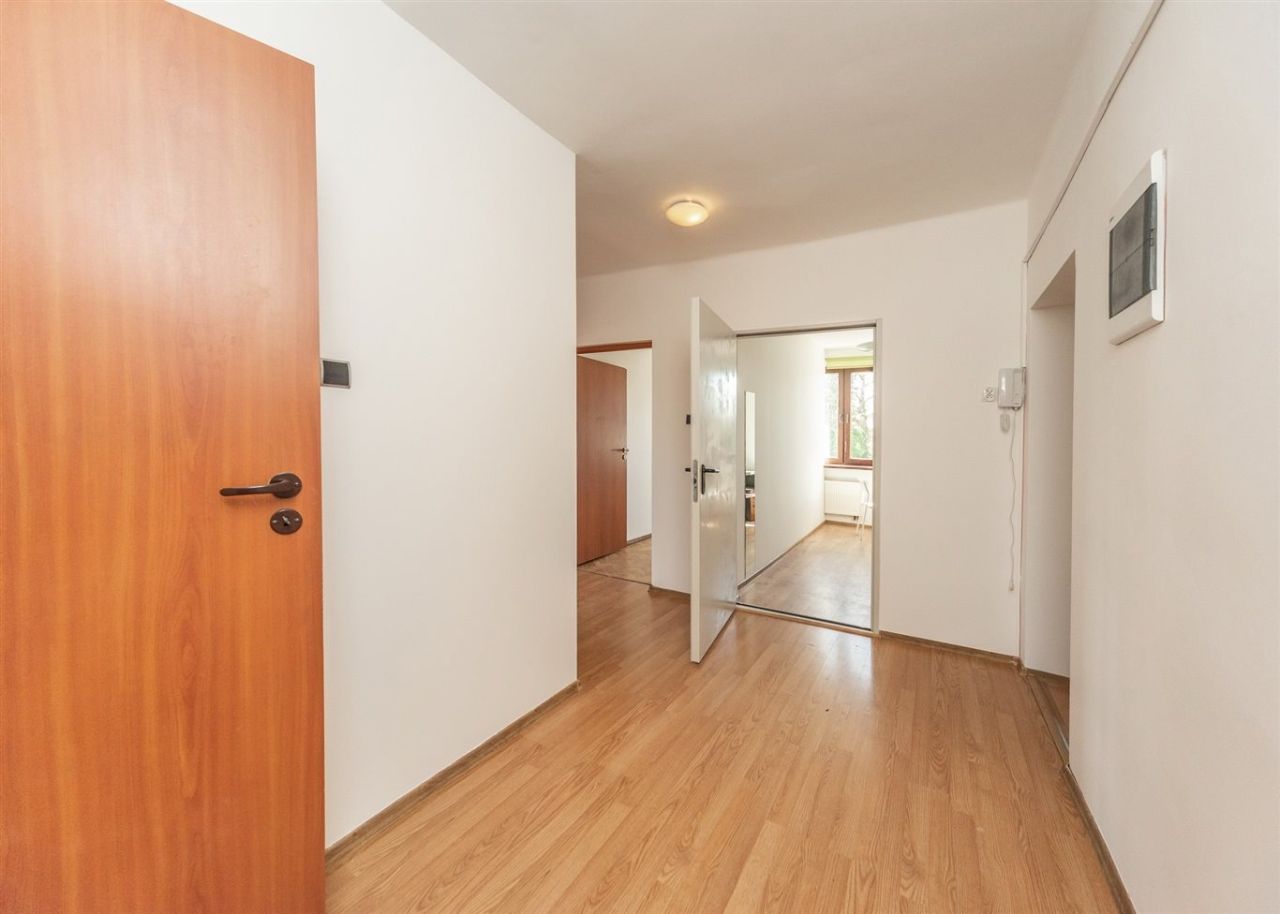 dom wolnostojący, 6 pokoi Bielsko-Biała, ul. Konstantego Damrota. Zdjęcie 23