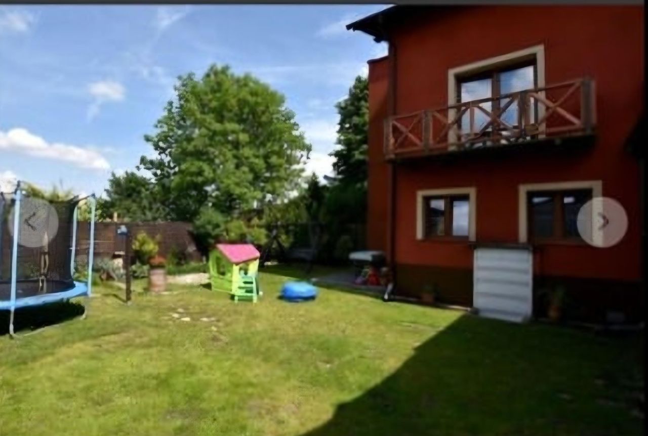 bliźniak, 5 pokoi Sławków, Rynek 29,29A. Zdjęcie 2