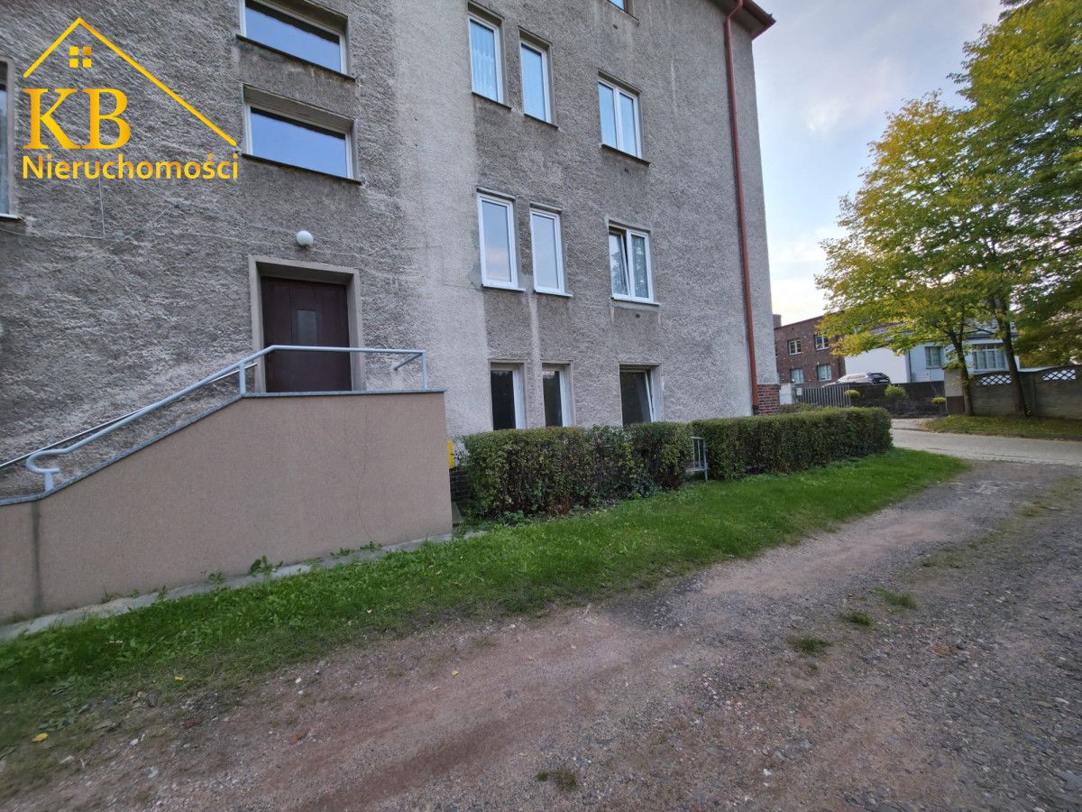 Mieszkanie 2-pokojowe Wałbrzych Nowe Miasto, pl. Stanisława Skarżyńskiego. Zdjęcie 2