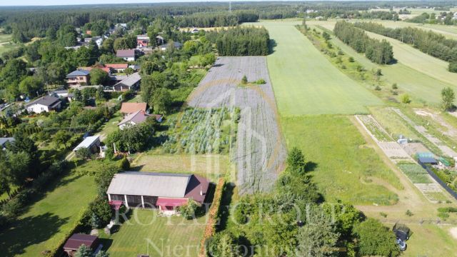 dom wolnostojący, 2 pokoje Zawieprzyce. Zdjęcie 3