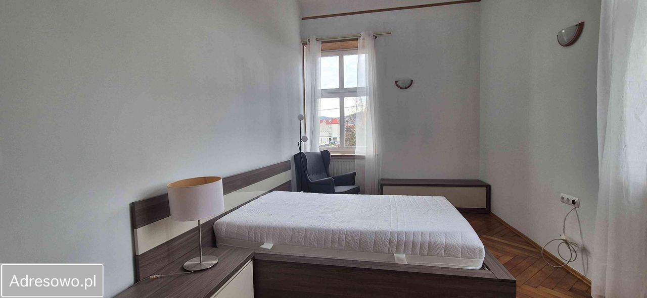 Mieszkanie 4-pokojowe Bielawa, ul. Stefana Żeromskiego. Zdjęcie 3