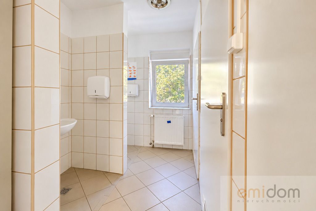 Lokal Konstancin-Jeziorna. Zdjęcie 12