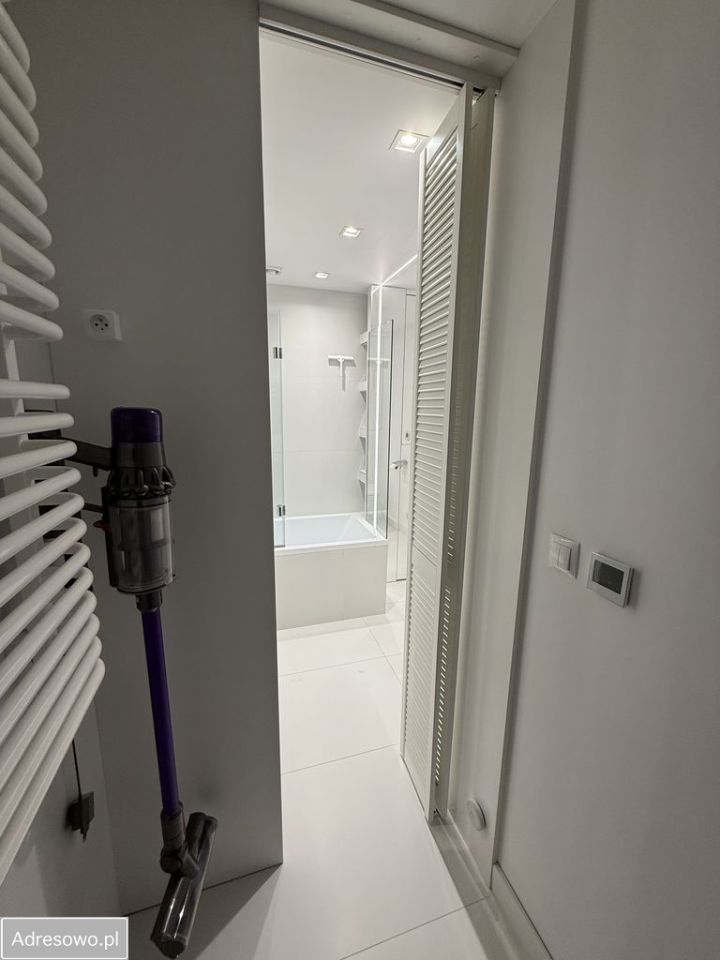 Mieszkanie 3-pokojowe Kraków Dębniki, ul. bpa Albina Małysiaka. Zdjęcie 4