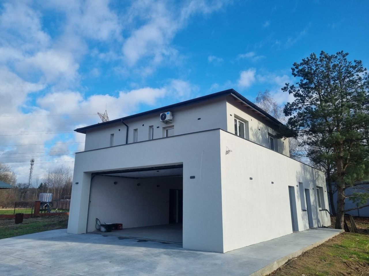 dom wolnostojący Złotokłos. Zdjęcie 6