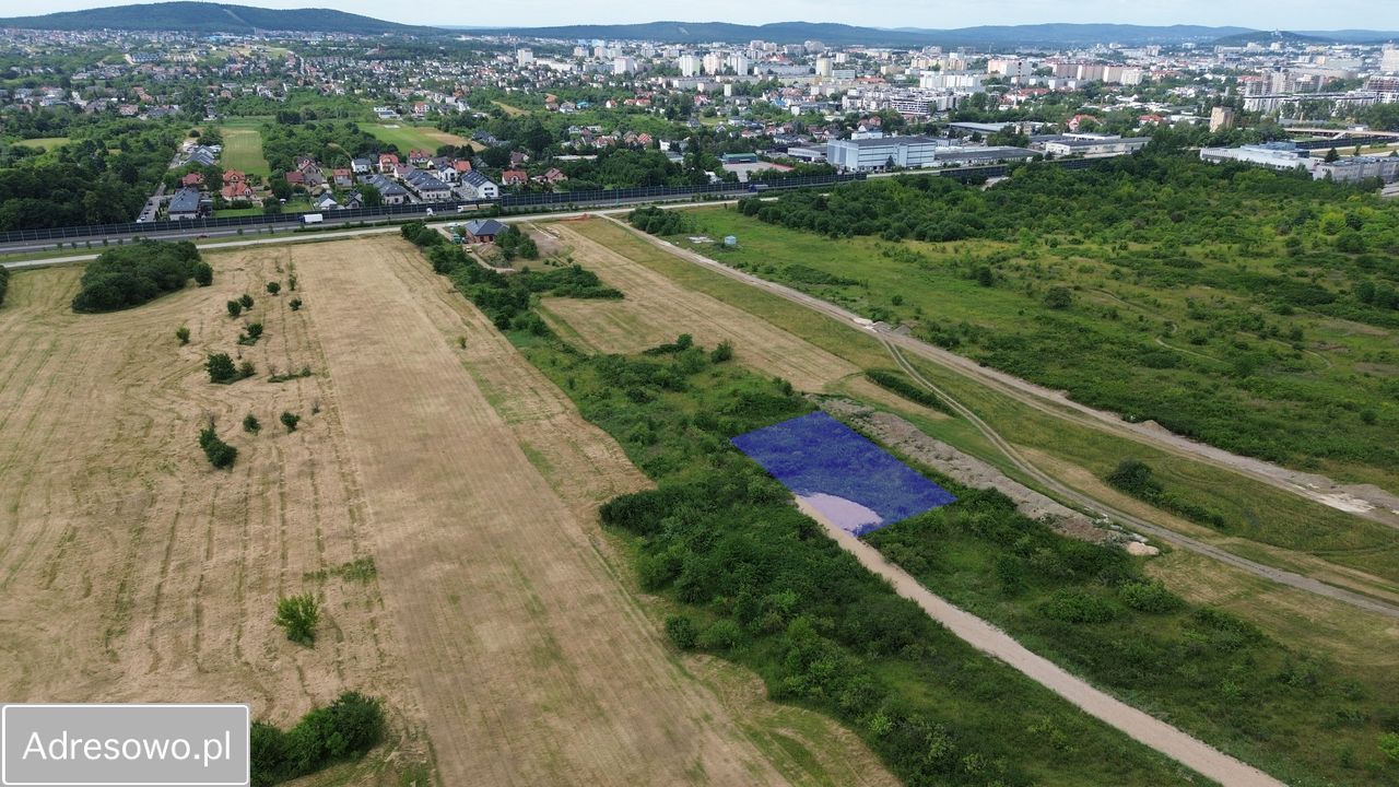 Działka inwestycyjna Kielce Nowy Folwark. Zdjęcie 1
