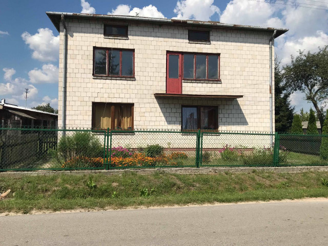 dom wolnostojący, 5 pokoi Bobrowniki. Zdjęcie 1