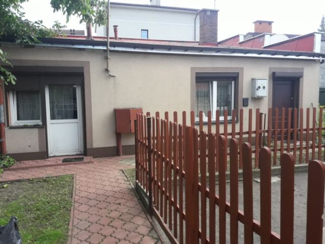 dom wolnostojący, 3 pokoje Radom Glinice, ul. Kościelna. Zdjęcie 1
