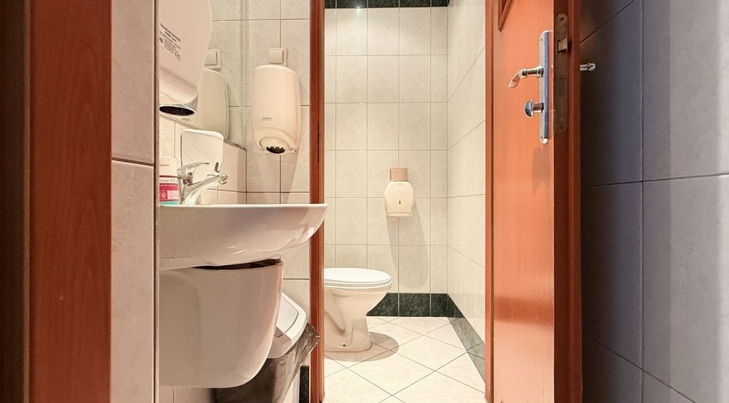 Biuro Rzeszów Staroniwa, ul. Tadeusza Boya-Żeleńskiego. Zdjęcie 4