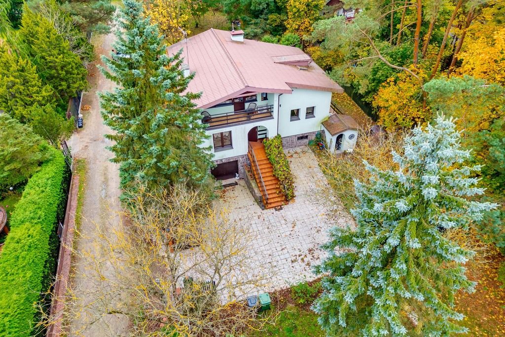 dom wolnostojący, 5 pokoi Hornówek. Zdjęcie 2