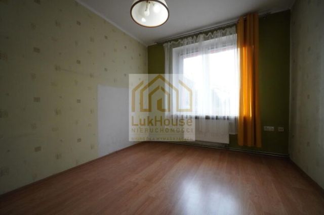 Mieszkanie 3-pokojowe Bytom Karb, ul. Konstytucji. Zdjęcie 3