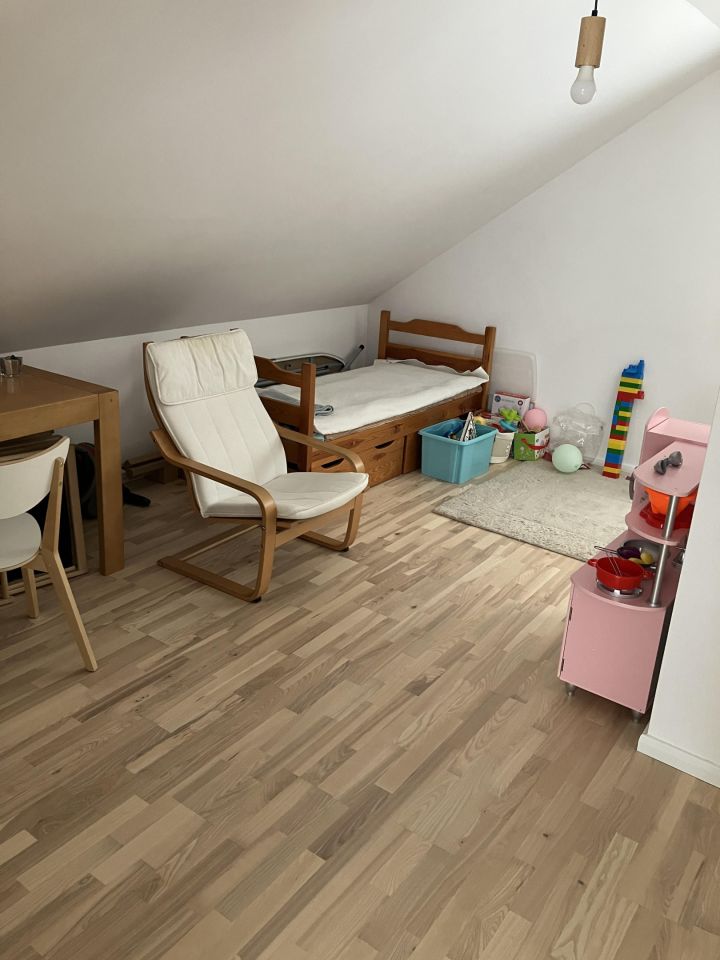 dom wolnostojący, 4 pokoje Sitno. Zdjęcie 22