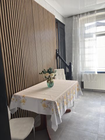 Mieszkanie 5-pokojowe Szprotawa, Niepodległości. Zdjęcie 1