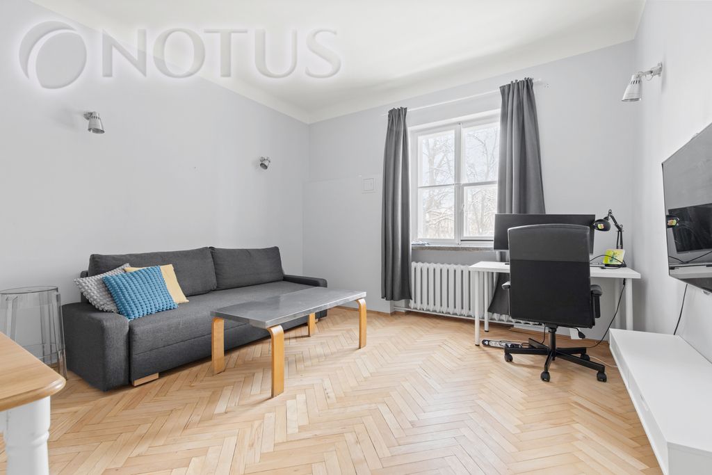 Mieszkanie 3-pokojowe Warszawa, rynek Nowego Miasta. Zdjęcie 2