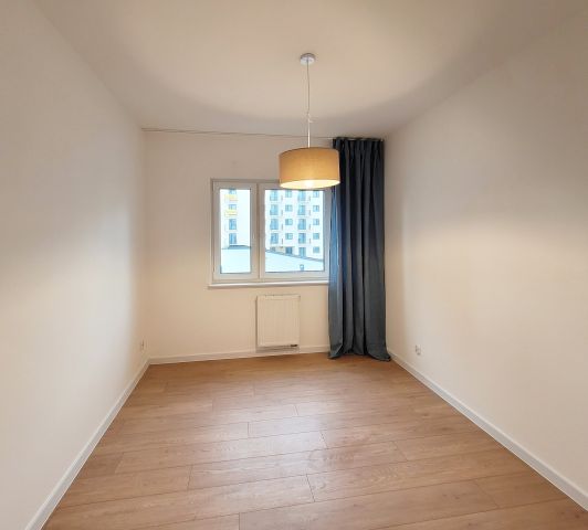 Mieszkanie 4-pokojowe Poznań Podolany. Zdjęcie 5