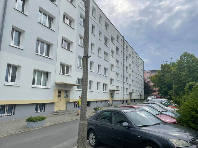 Mieszkanie 3-pokojowe Poznań Rataje, os. Rzeczypospolitej. Zdjęcie 1