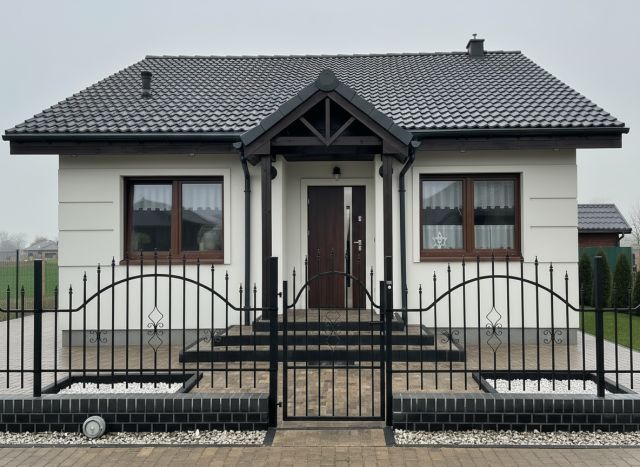 dom wolnostojący, 4 pokoje Kleszczewo, ul. Jabłkowa. Zdjęcie 2