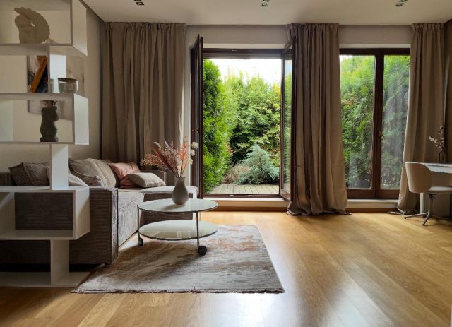 Mieszkanie 1-pokojowe Warszawa Wilanów, ul. Sarmacka. Zdjęcie 1