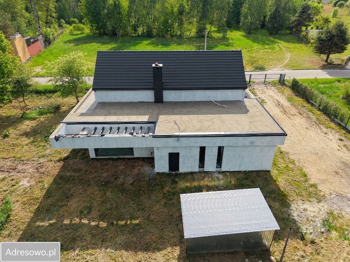 dom wolnostojący, 5 pokoi Ostrowiec Świętokrzyski, ul. Tomaszów. Zdjęcie 6