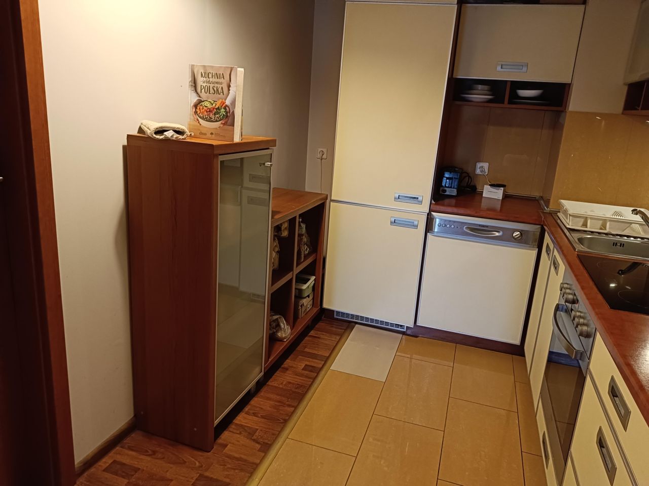 Pokój Kraków Żabiniec, ul. ks. Kazimierza Siemaszki. Zdjęcie 8