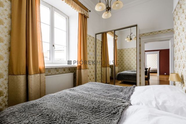 Mieszkanie 3-pokojowe Warszawa Śródmieście, ul. Miodowa. Zdjęcie 1