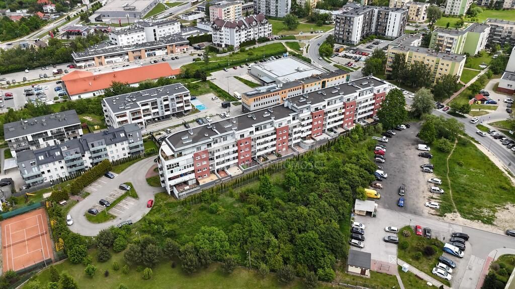 Mieszkanie 5-pokojowe Kielce. Zdjęcie 20