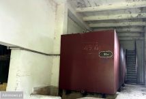 Hala/magazyn Kisiny. Zdjęcie 4