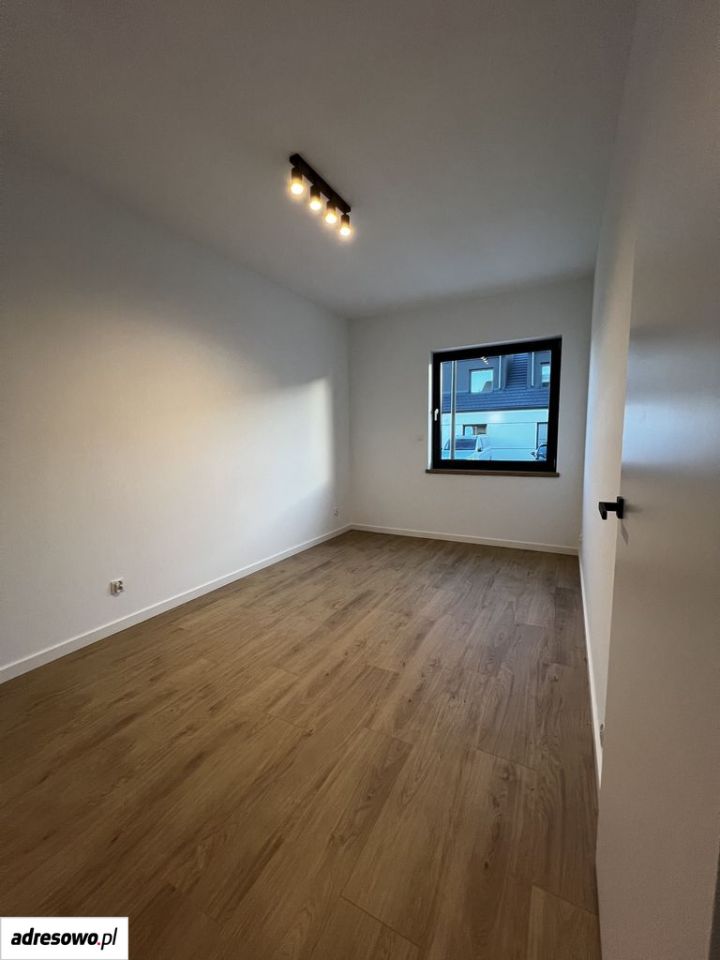 bliźniak, 6 pokoi Pisarzowice, ul. Tęczowa. Zdjęcie 11