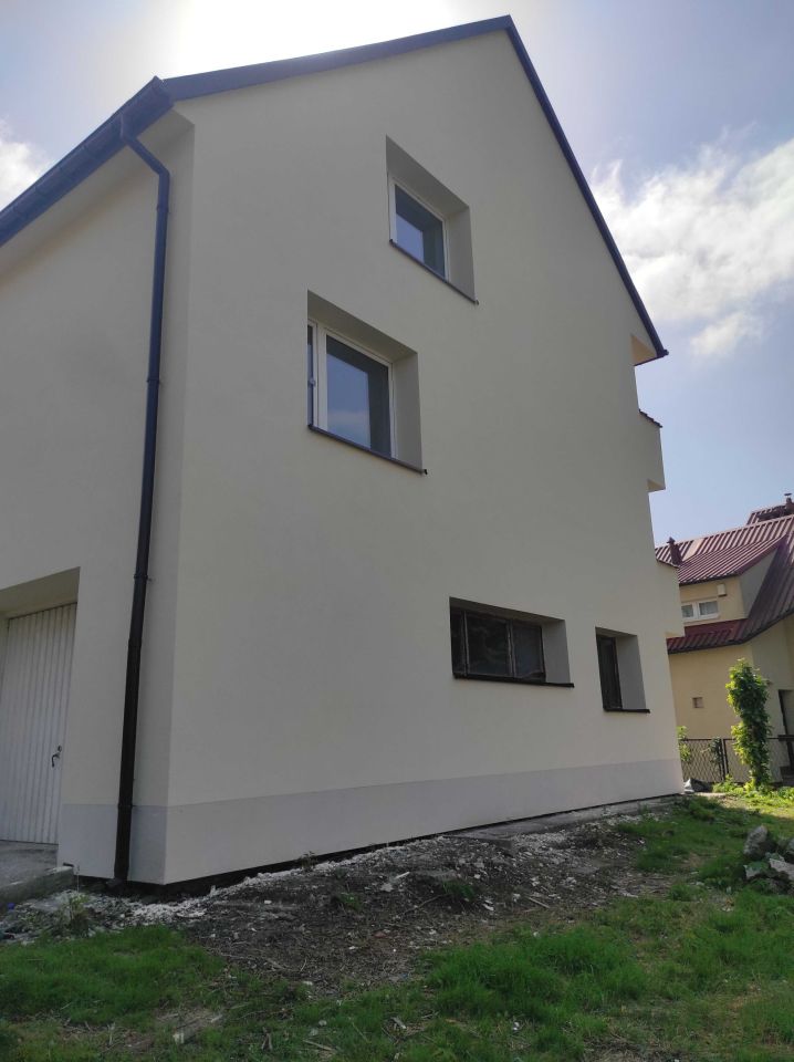 Mieszkanie 3-pokojowe Skawina. Zdjęcie 3