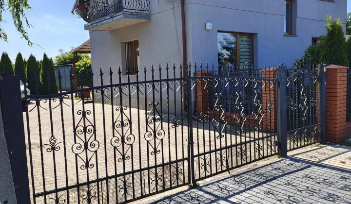 dom wolnostojący, 5 pokoi Łódź Górna, Bronisin