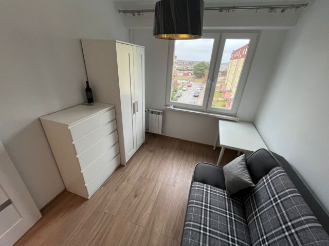 Mieszkanie 4-pokojowe Biała Rawska, ul. Mickiewicza. Zdjęcie 1