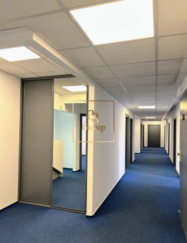 Biuro Warszawa Praga-Południe, ul. Niekłańska. Zdjęcie 7