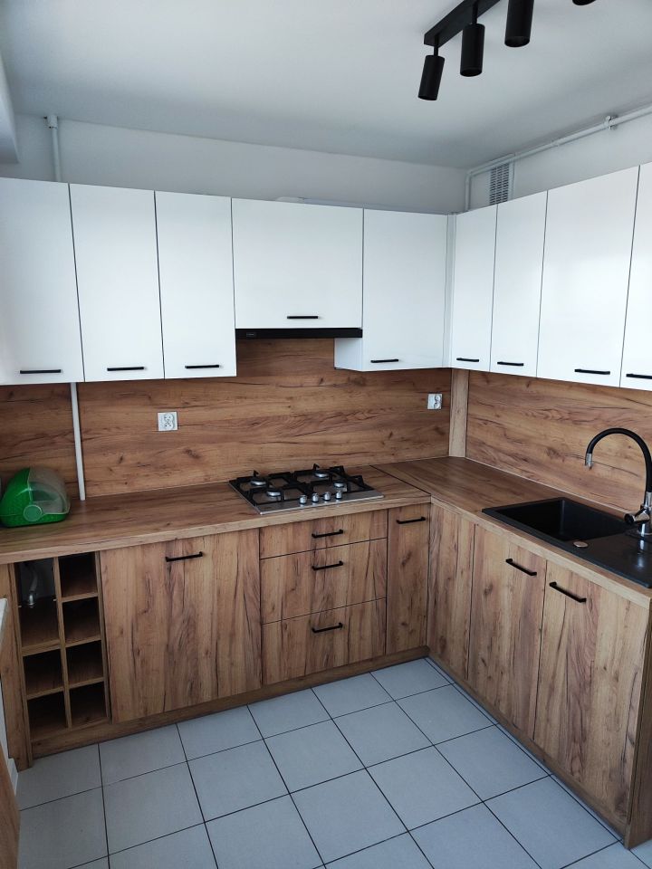 Mieszkanie 4-pokojowe Jasło, ul. Krzysztofa Kamila Baczyńskiego. Zdjęcie 4