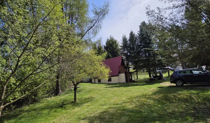 dom letniskowy, 4 pokoje Ślemień, ul. Pod Lasem