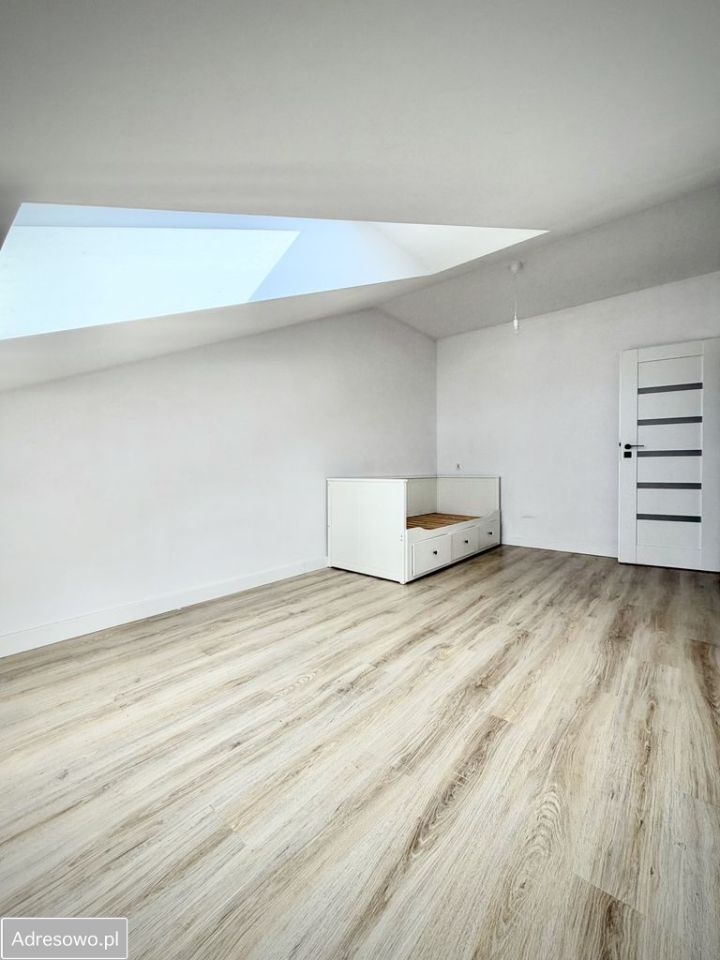 Mieszkanie 4-pokojowe Kęty, ul. Legionów. Zdjęcie 16