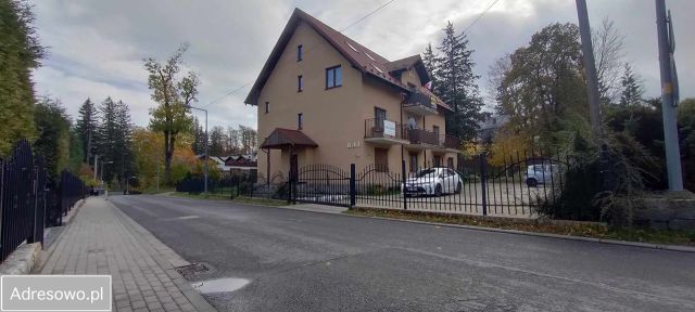 dom wolnostojący, 10 pokoi Szklarska Poręba, ul. Jana Kilińskiego. Zdjęcie 1