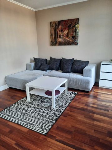 Mieszkanie 1-pokojowe Pruszków, ul. Konstantego Ildefonsa Gałczyńskiego. Zdjęcie 1