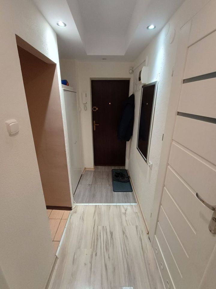 Mieszkanie 1-pokojowe Kielce. Zdjęcie 3