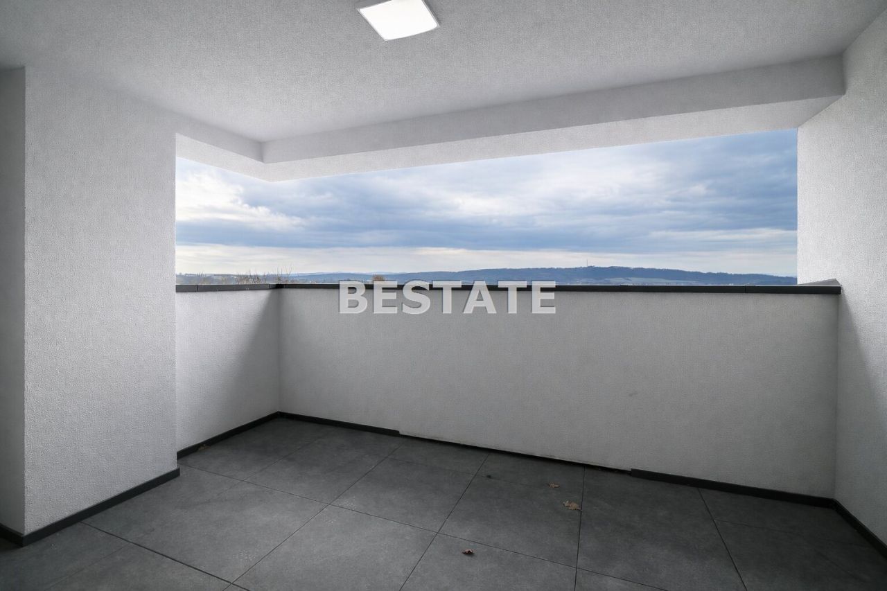 Mieszkanie 3-pokojowe Tarnów, ul. Bł. Karoliny. Zdjęcie 8