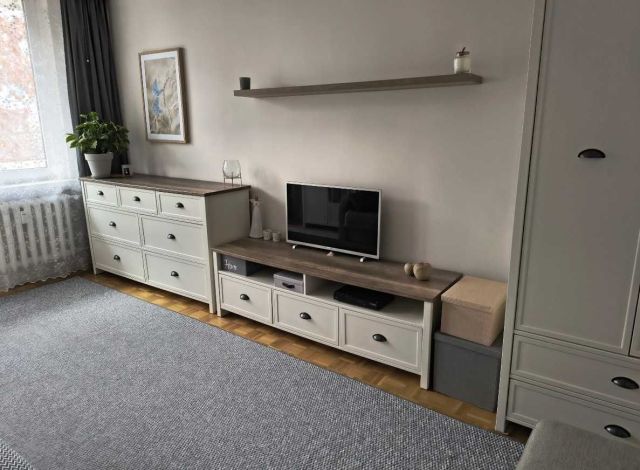 Mieszkanie 3-pokojowe Warszawa Bródno. Zdjęcie 1